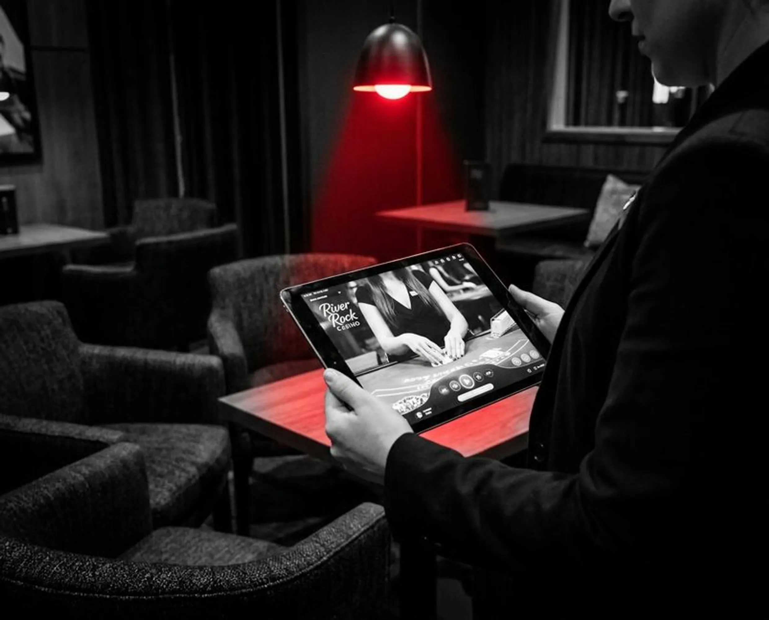 watch live dealer games at River Rock Casino